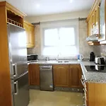 Nyaraló Alejandro *
